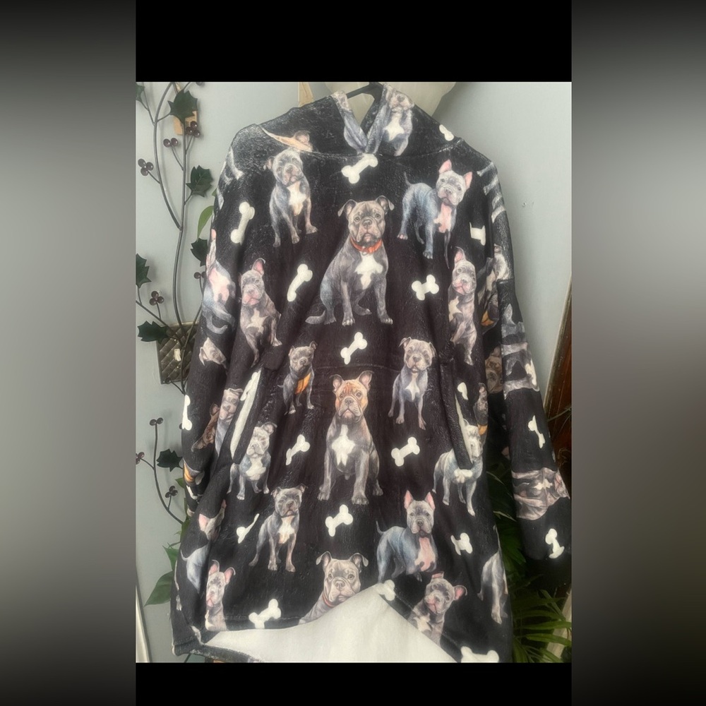 Hoodie oversized Blanket  with Dog & Bone Print